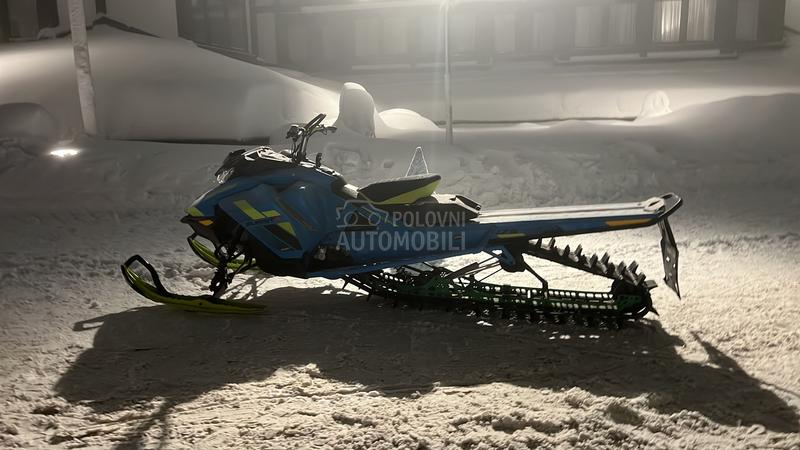 Ski-Doo samit x 175