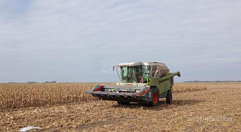 Claas Lexion/Tucano TECNOMAIS