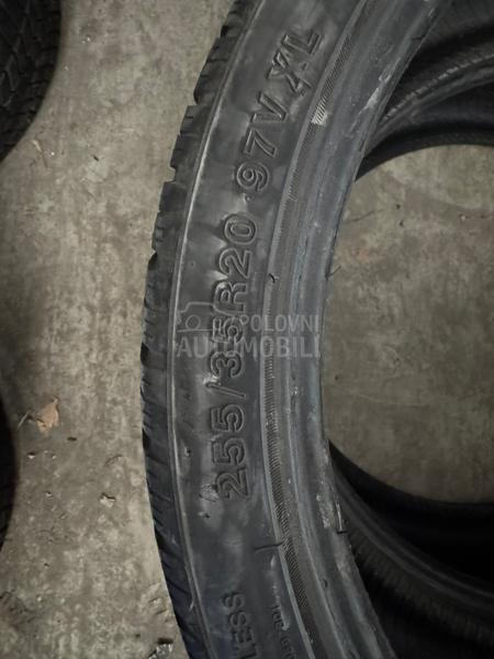 Apollo 255/35 R20 Zimska