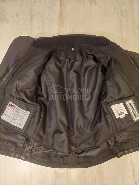 ixs jakna L -size