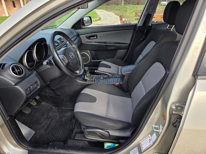 Mazda 3 2.0