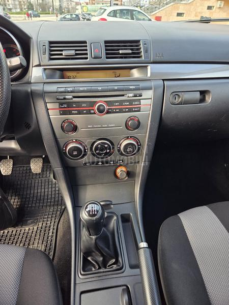 Mazda 3 2.0