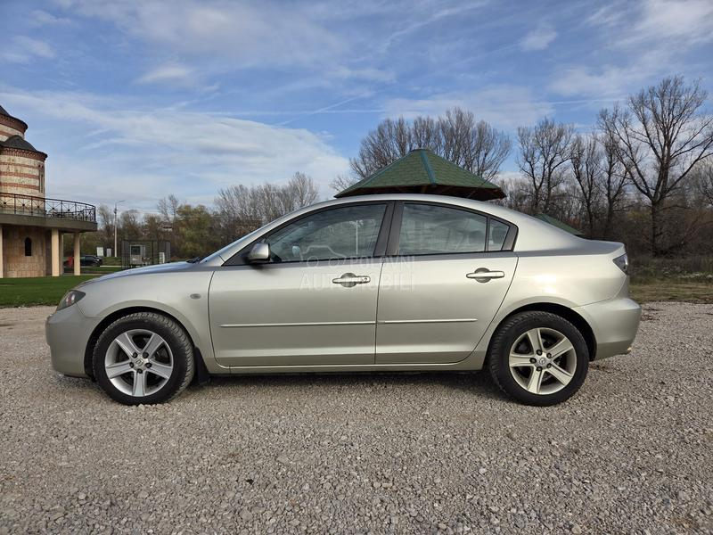 Mazda 3 2.0