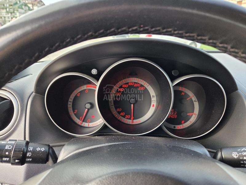 Mazda 3 2.0