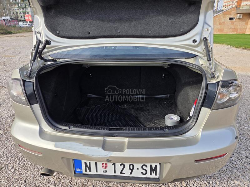 Mazda 3 2.0