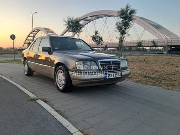 Mercedes Benz E 124 250D reg 05/2026