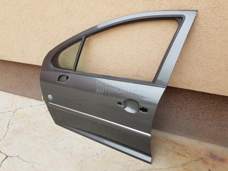 Vrata prednja leva vozačeva