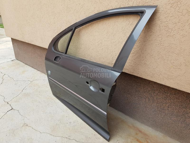 Vrata prednja leva vozačeva
