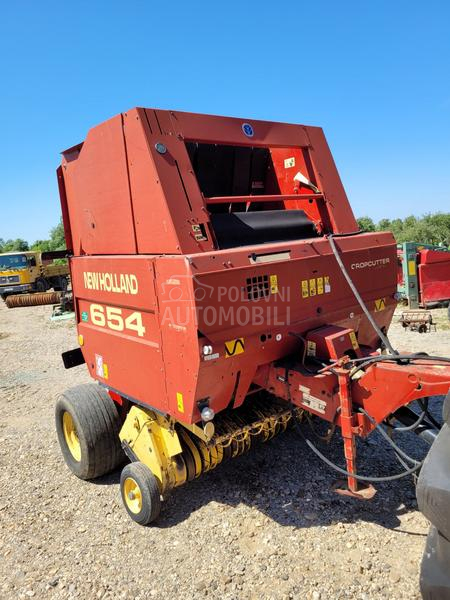 New Holland 654