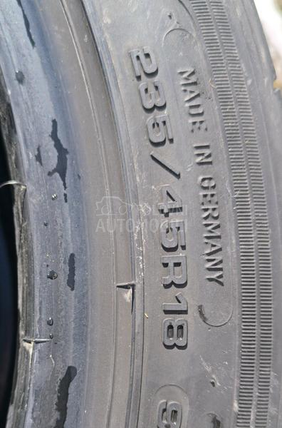 Goodyear 235/45 R18 Letnja
