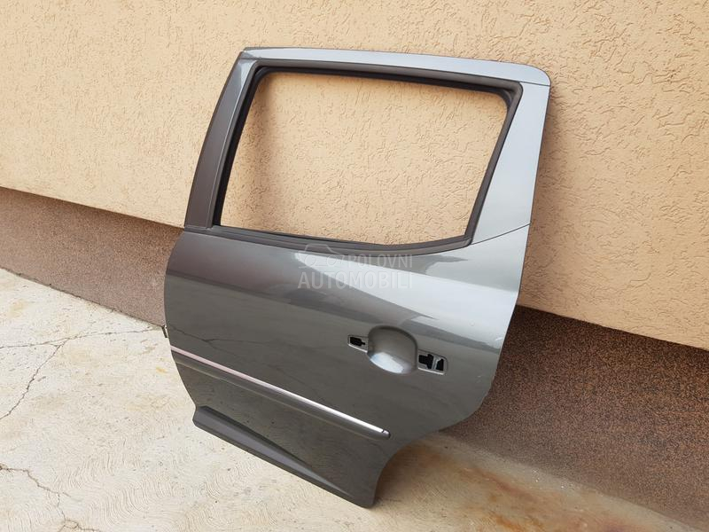 Vrata zadnja leva karavan SW