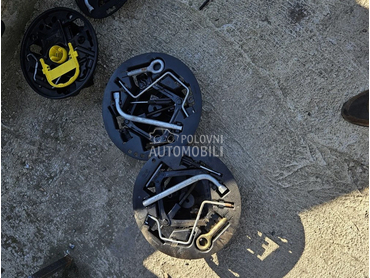 Komplet dizalica kuka kljuc za Fiat Ostalo