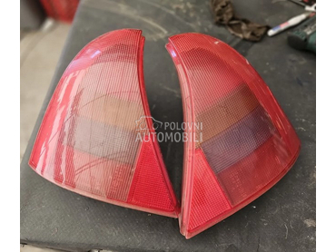 Desni i levi stop za Renault Clio