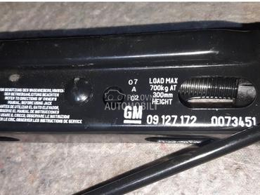 Dizalica za Opel Insignia