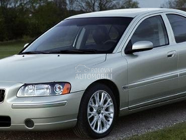 Volvo S60 00-10 god -  kompletan auto u delovima