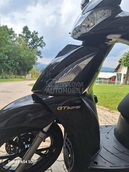 Kymco 125 GTI