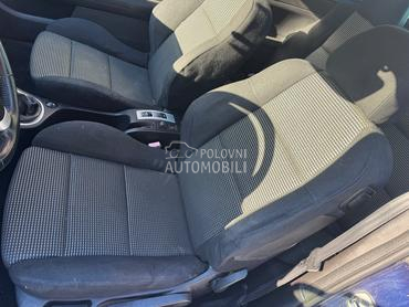 Sedista 307cc za Peugeot 307