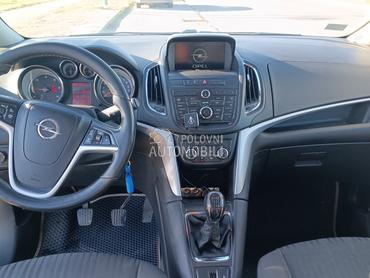 Opel Zafira 2.0