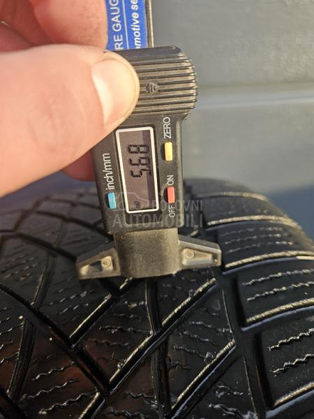 Matador 235/55 R17 Zimska