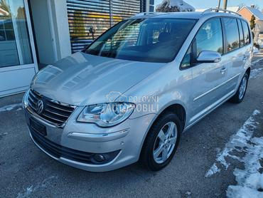 Volkswagen Touran 1.4tsi highline
