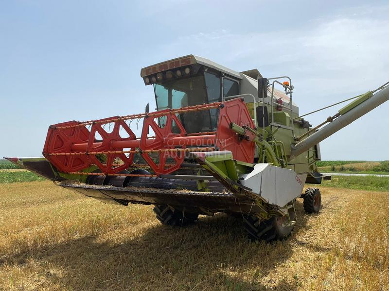 Claas Dominator 78