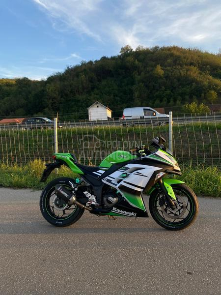 Kawasaki ninja 300