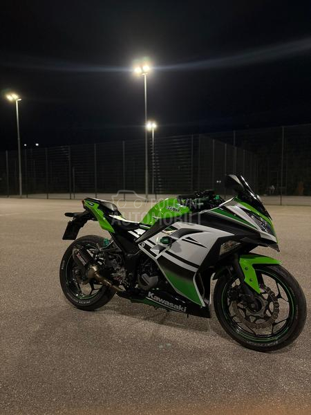 Kawasaki ninja 300