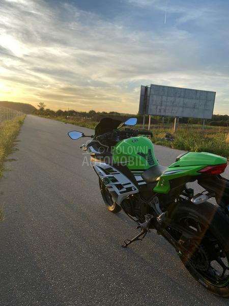 Kawasaki ninja 300