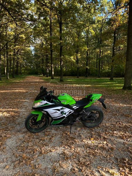 Kawasaki ninja 300