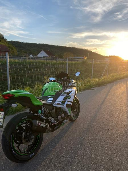 Kawasaki ninja 300