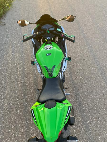 Kawasaki ninja 300