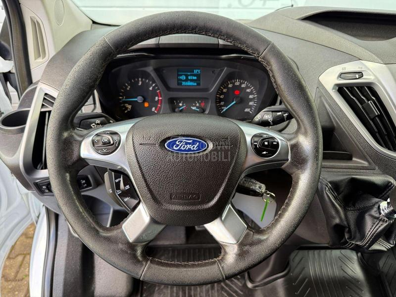 Ford Transit Custom GRI0477