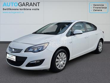 Opel Astra J 1.4 TNG