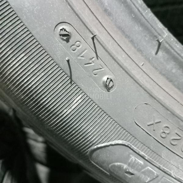 Tigar 215/55 R18 Zimska