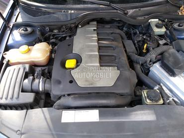 Opel Omega -  kompletan auto u delovima