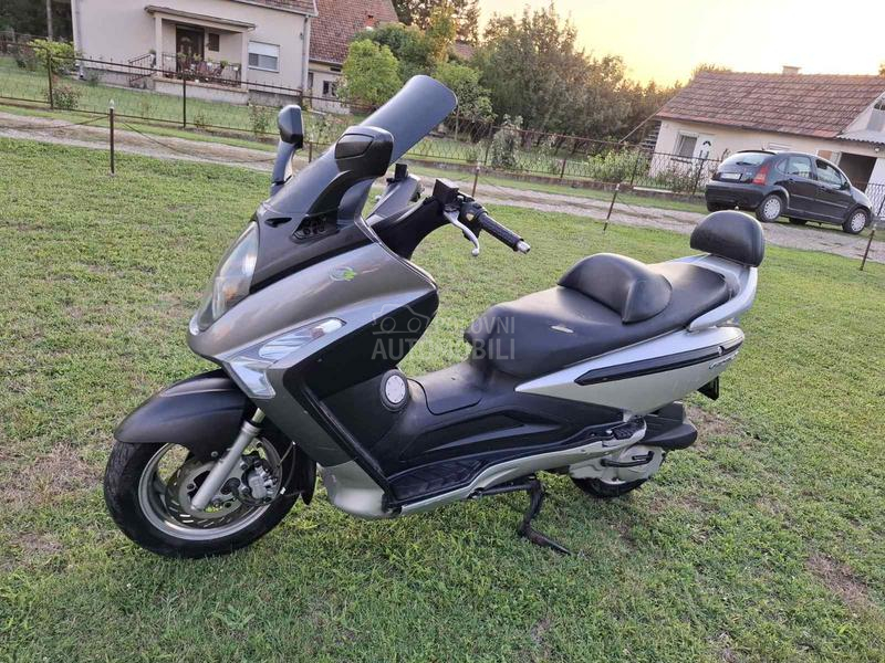 Sym GTS 125