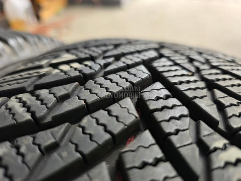 Firestone 195/55 R16 Zimska