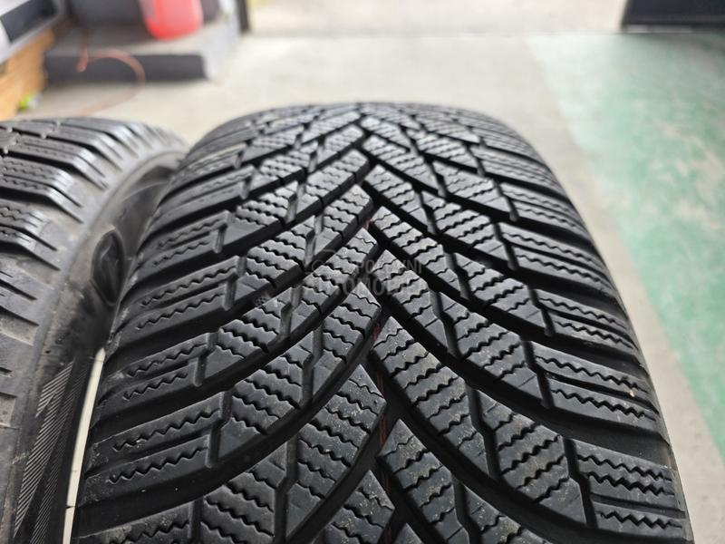 Firestone 195/55 R16 Zimska