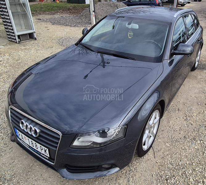 Audi A4 N.A.V.I K.S.E.N.O.N