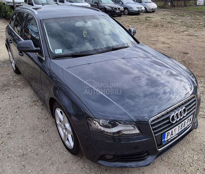 Audi A4 N.A.V.I K.S.E.N.O.N