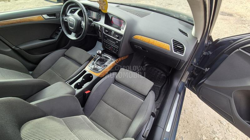 Audi A4 N.A.V.I K.S.E.N.O.N