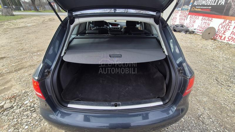 Audi A4 N.A.V.I K.S.E.N.O.N