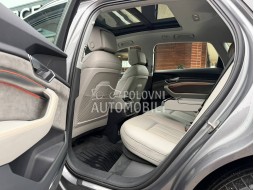 Audi e-tron 50 slika 23