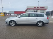 Volkswagen Passat B6 1.6TDI HIGHLINE
