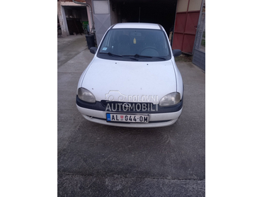 Opel Corsa B 