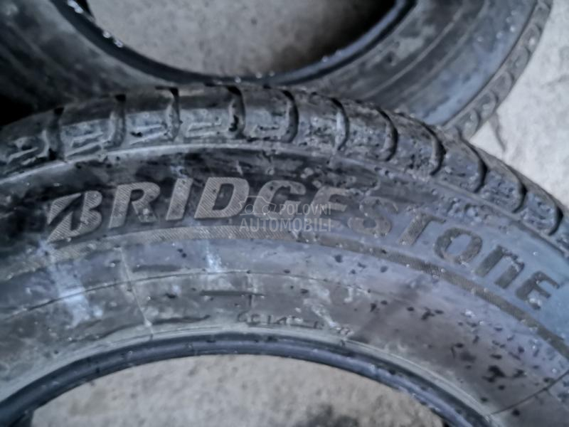 Bridgestone 205/80 R16 Zimska