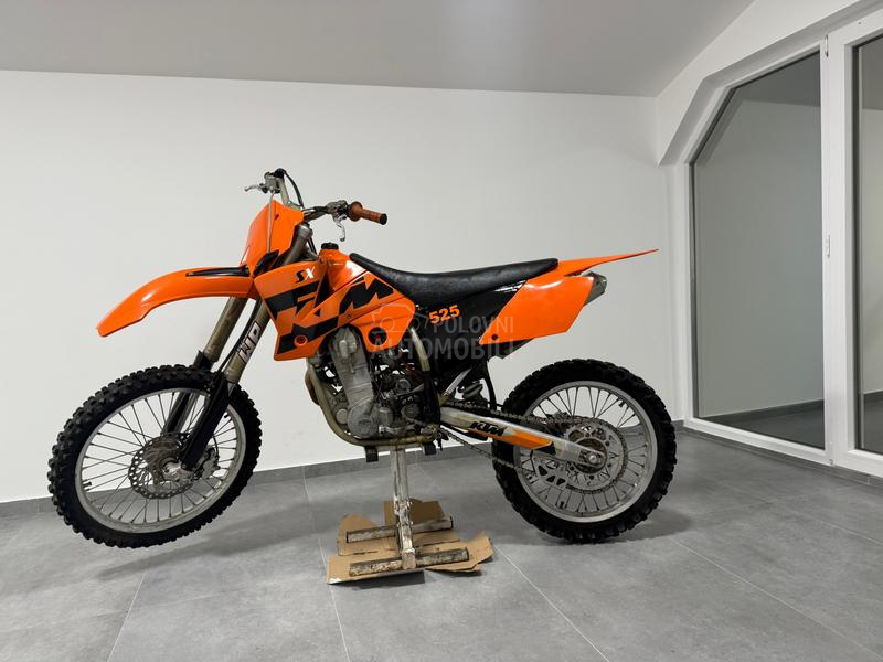 KTM sx525