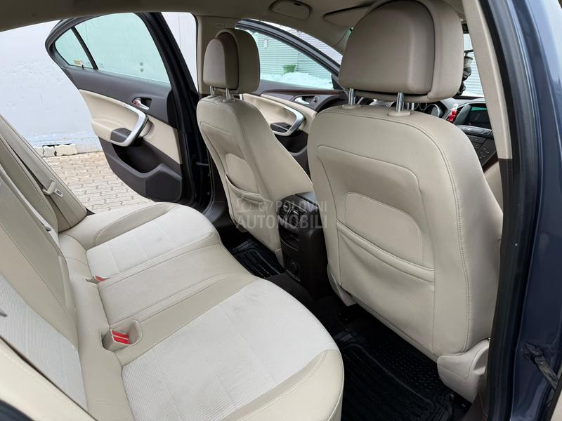 Opel Insignia 2.0 CDTI