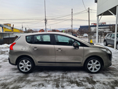 Peugeot 3008 1.6 HDI PREMIUM