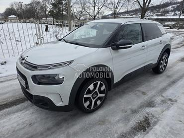 Citroen C4 Cactus 1.2B  LED/ N A V I